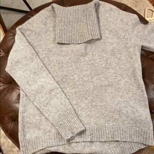 J crew sweater